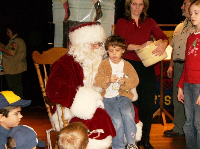 Christmas Holiday Scout Photo 009.jpg